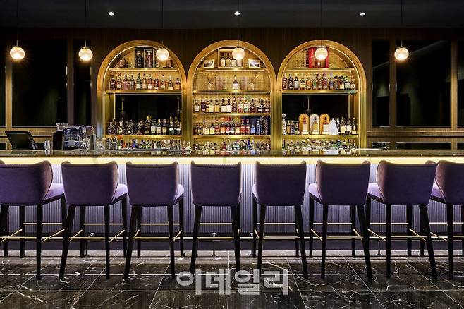 그랜드 머큐어 임피리얼 팰리스 서울 강남 ‘더 바’