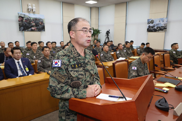 곽종근 육군 특수전사령관이 10일 오후 국회 국방위원회 전체회의에 출석해 발언하고 있다. 2024.12.10 [사진=연합뉴스]