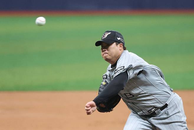 2024 KBO리그 최고 연봉자였던 한화 이글스 류현진. 연합뉴스