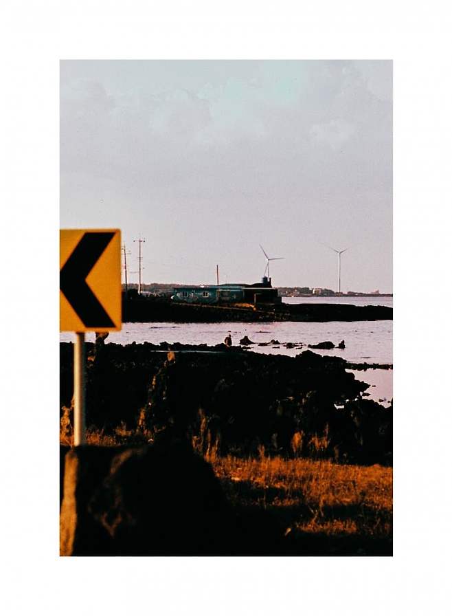 0b998104c3f11c8423e98fe7309c701b682c7b79f7c7055c456fc9d196f0b6fa349b793e5471cbbbed22f660cb4e389abf51d0b1