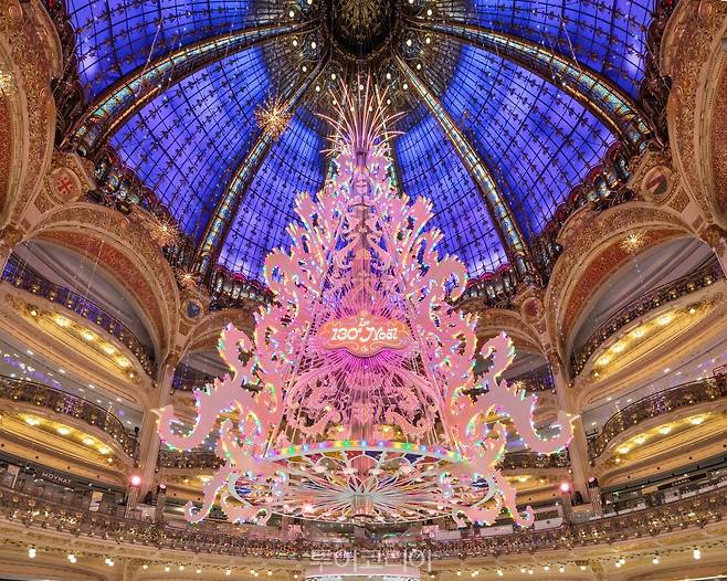 024 갤러리 라파예트 백화점 크리스마스 트리/사진 제공 - 프랑스 관광청