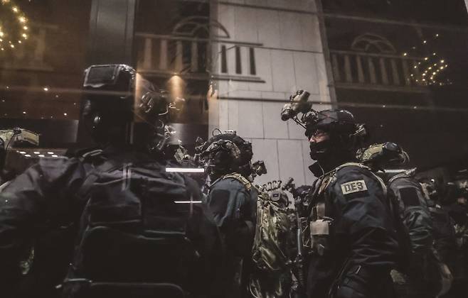 12월 3일, 시민이 없었다면 대한민국의 민주주의는 무너졌을지 모른다. [사진 | 뉴시스]