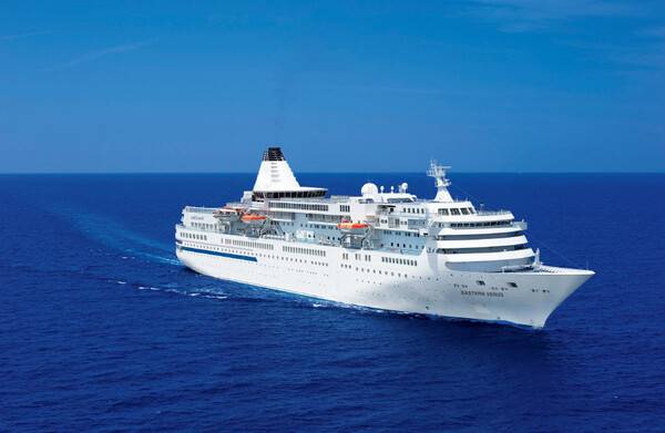 이스턴 비너스호가 24일부터 일본 규슈 사세보, 가고시마, 후쿠오카 등을 기항지로 정기 운행을 시작한다 / 두원크루즈페리