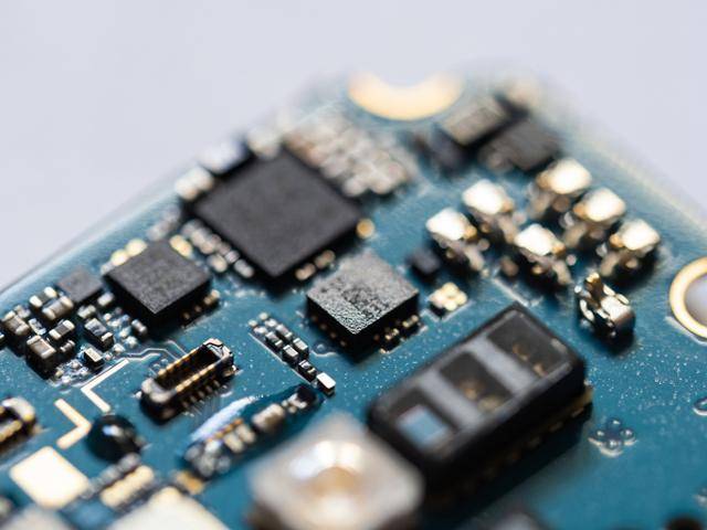 조 바이든 미국 행정부가 중국산 범용 반도체에 대한 불공정 무역 행위 조사를 준비 중이라고 미국 뉴욕타임스가 16일 보도했다. 게티이미지뱅크