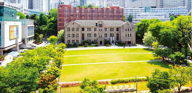 중앙대학교 정문 전경.  중앙대학교 제공