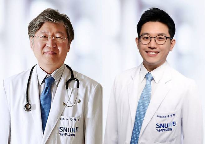 강형진 교수(왼쪽)와 홍경택 교수