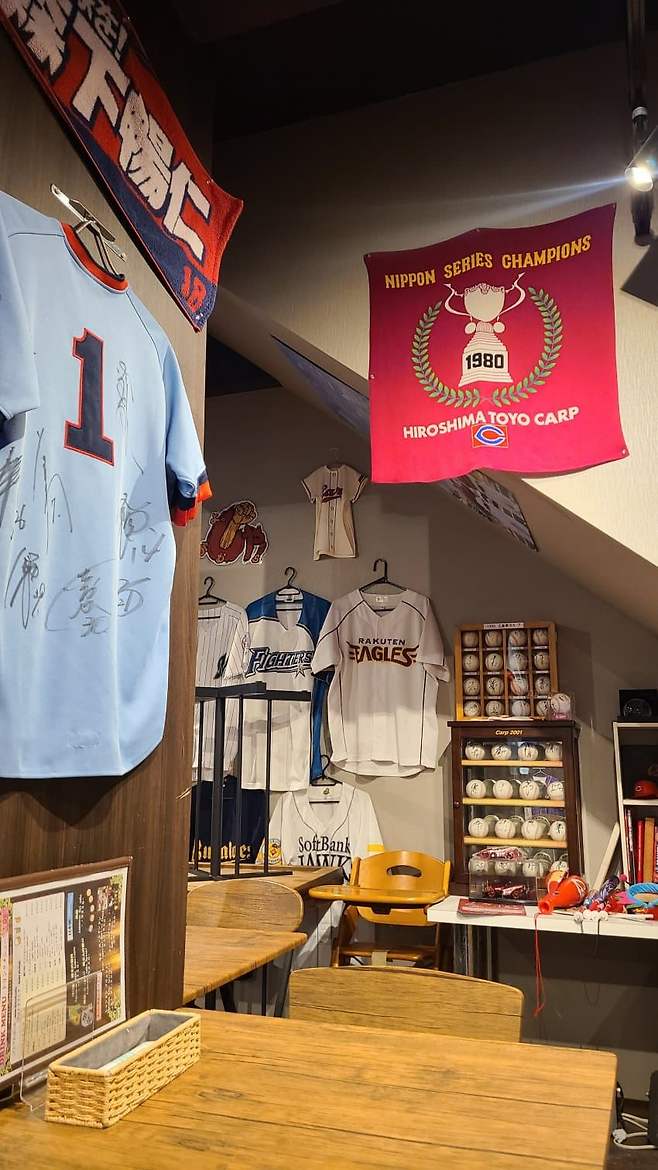 3fb8c32fffd711ab6fb8d38a4783746fa2f4d43fa041953ed21b1ebd4a090b94c9909436cfd319447ed3e7433d