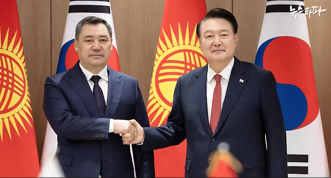 비상계엄 선포 당일인 지난 12월 3일, 윤석열 대통령은 키르기스스탄 대통령과 정상회담을 개최했다.&nbsp;