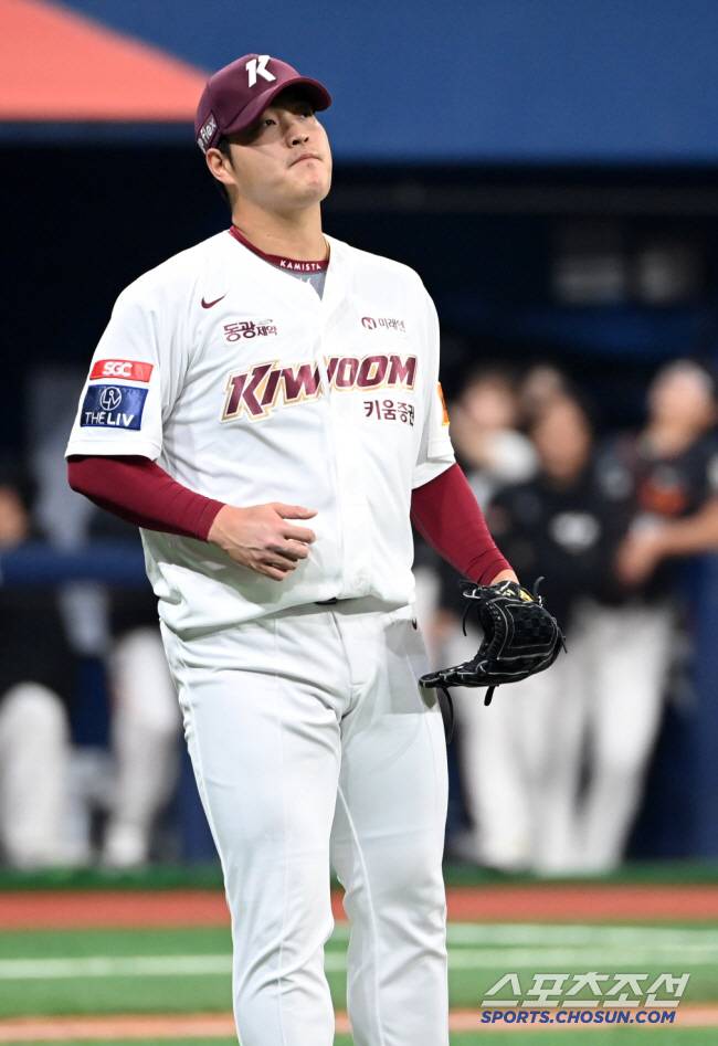 7일 고척스카이돔에서 열린 한화와 키움의 경기, 8회초 실점 위기를 넘긴 키움 조상우가 기뻐하고 있다. 고척=허상욱 기자wook@sportschosun.com/2024.04.07/