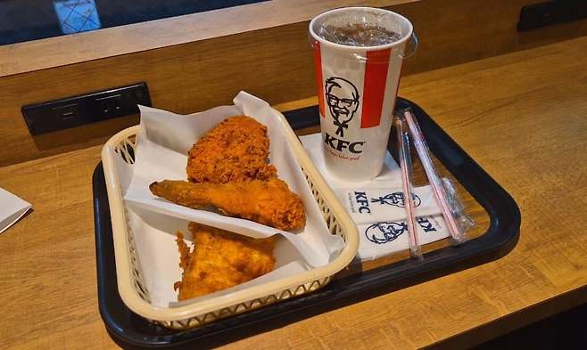 1bb4d423eaf139b67aaac4b02983746f6fa25509b7d80a01aba6a4bd1d7d64d23f101f773e2500de6cc66cbb21