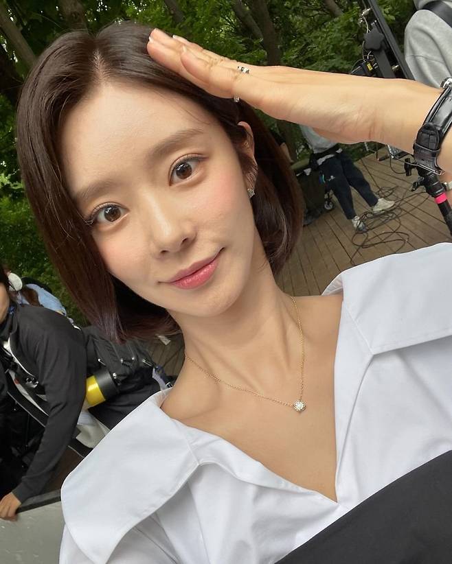 571dd6e21ee1e5848f264cfd4c7a80e3.jpg 이주빈 주먹관련 비하인드.JPG 이주빈 주먹관련 비하인드.JPG