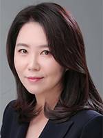 더불어민주당 강유정 의원(초선·비례대표)