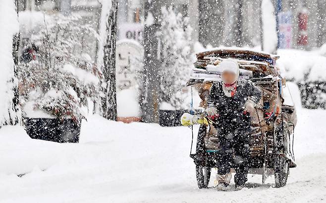 저소득층 노인일수록 상향이동이 어려운 것으로 나타났다.[사진｜뉴시스]