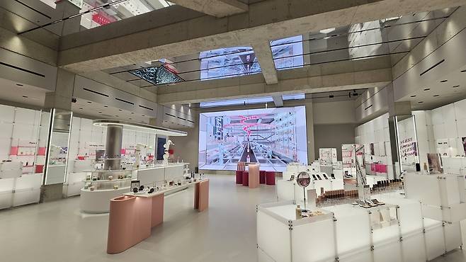 K-beauty platform Yless' flaship store in Seoul’s Bukchon Hanok Village (Kim Hae-yeon/ The Korea Herald)