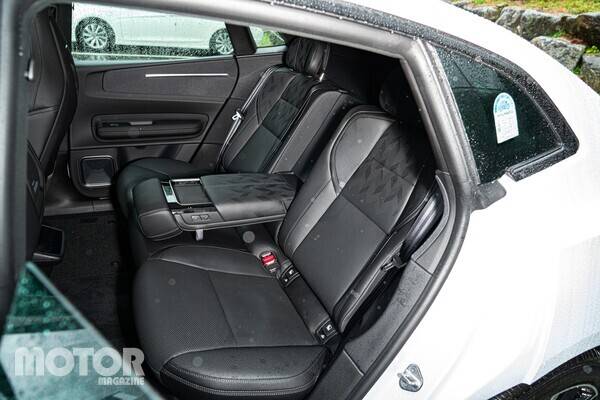 폴스타 4 사진 모터매거진 최재혁 기자