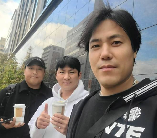 (왼쪽부터) 이우찬, 오지환, 김진성. /사진=김진성 SNS