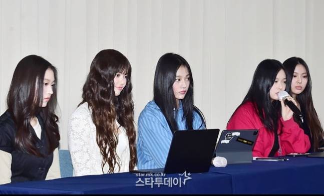 기자회견을 연 뉴진스. 사진ㅣ스타투데이DB