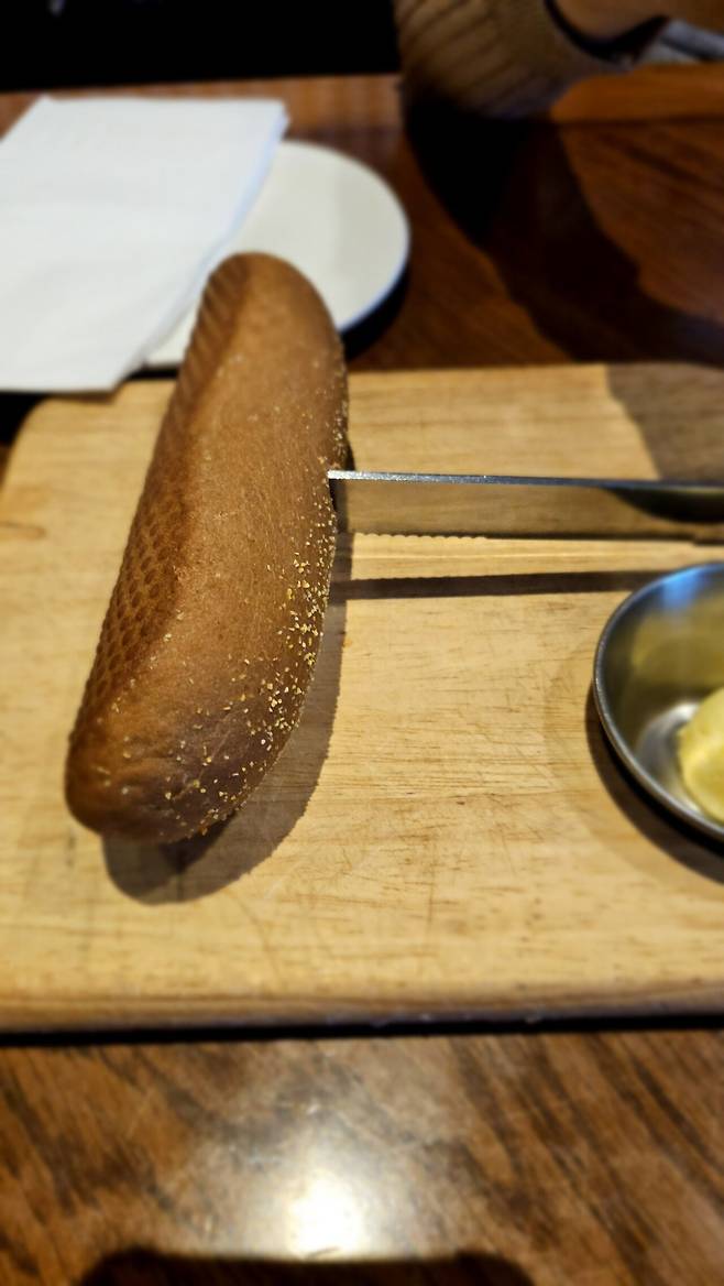 20241224_143201.jpg 크리스마스 이브라 아웃백 다녀왔습니다