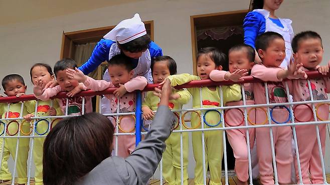 북한 보육시설의 어린이들 [세계식량계획 제공]