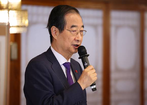 한덕수 대통령 권한대행 국무총리가 지난 23일 국무총리 서울공관에서 열린 경제단체 오찬 간담회에서 발언하고 있다. 2024.12.23 [대통령실통신사진기자단] [사진=연합뉴스]