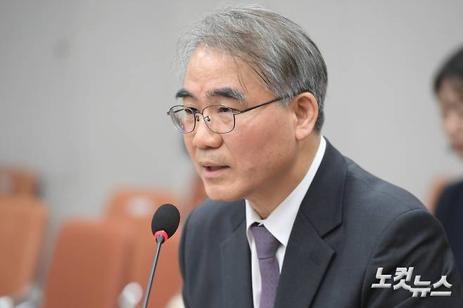 국회 인사청문회, 답변하는 조한창 헌법재판소 재판관 후보자