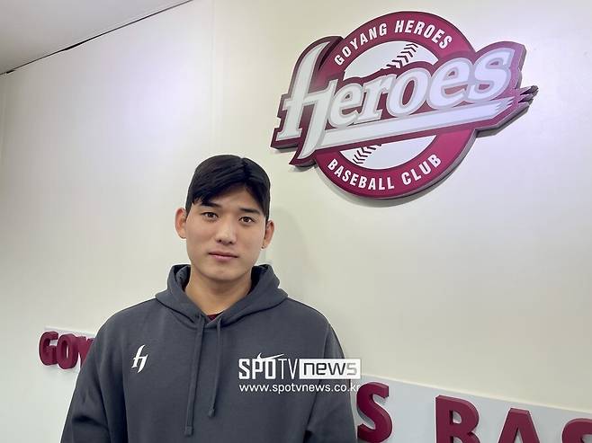 ▲키움 히어로즈 이강준은 상무에 있는 동안 구속이 눈에 띄게 늘었다. ⓒ고양, 최민우 기자