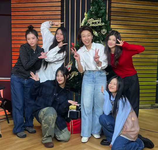 뉴진스. 김현정 앵커. 사진l ‘김현정의 뉴스쇼’ 유튜브 캡처