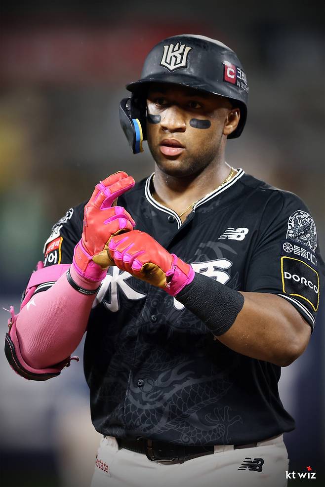 KT 위즈 멜 로하스 주니어