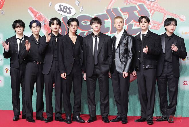 '2024 SBS 가요대전' 레드카펫 행사에 참석한 스트레이 키즈. 24.12.25. ⓒ이혜영 기자 lhy@hankooki.com