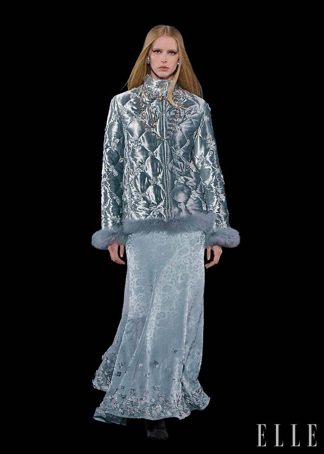 르마리에 공방에서 만든 다이아몬드 퀼팅 재킷 룩.