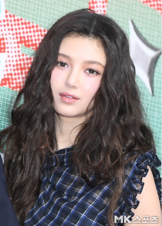 다니엘의 스타일링은 디테일에 신경 쓴 모습이 돋보였다. 사진=천정환 기자