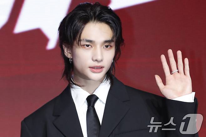 스트레이 키즈(Stray Kids) 현진이 19일 서울 영등포구 콘래드 호텔에서 열린 새 미니 앨범 'ATE'(에이트) 발매 기념 쇼케이스에서 포즈를 취하고 있다. 2024.7.19/뉴스1 ⓒ News1 권현진 기자