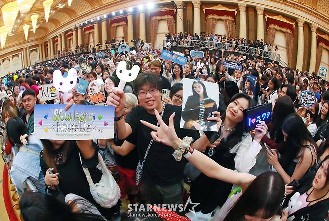 2024 AAA 찾은 세계 각국의 팬들[★포토]