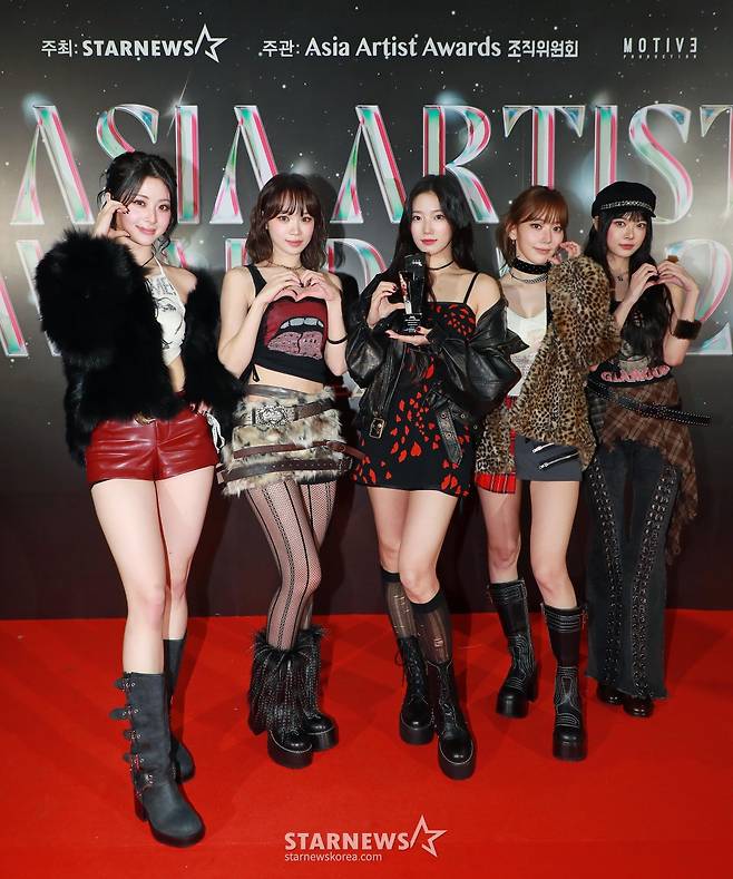 르세라핌, 2024 AAA 베스트 아티스트 선정[★포토]