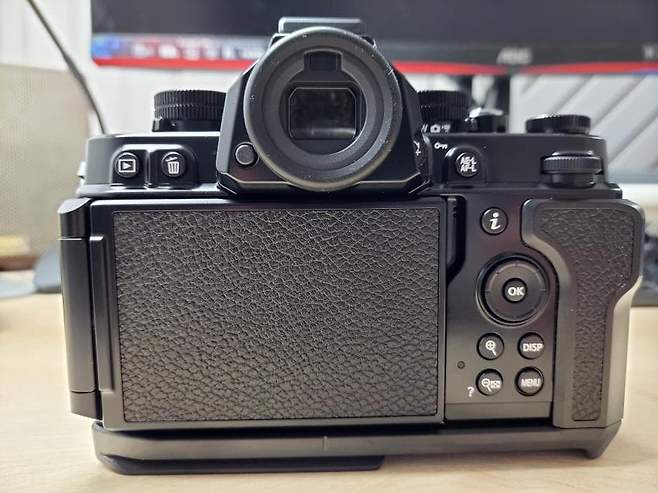 7ff3da36e2f206a26d81f6e1468877698d08