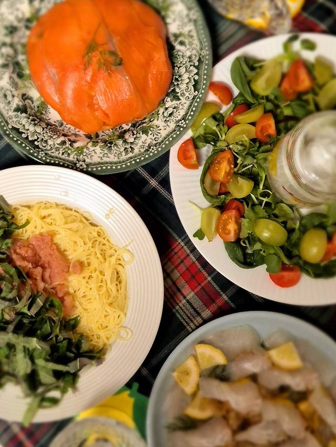 20241214_181015.jpg 미리메리크리스마스홈파티였던것