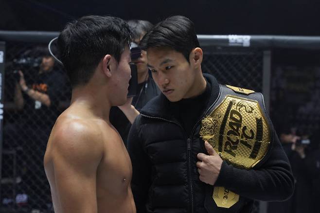이정현과 고동혁. 사진=ROAD FC