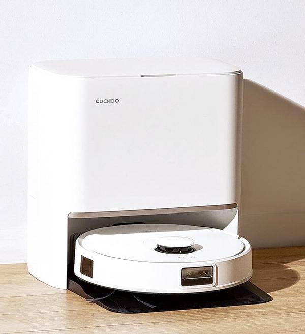 쿠쿠 파워클론 로봇청소기 AI.  쿠쿠 제공