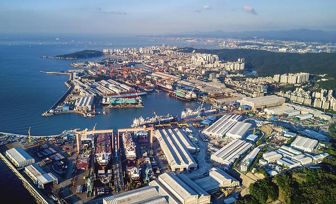 HD현대중공업 울산조선소 전경. 사진은 기사와 직접적 관련 없음. [HD현대중공업 제공]