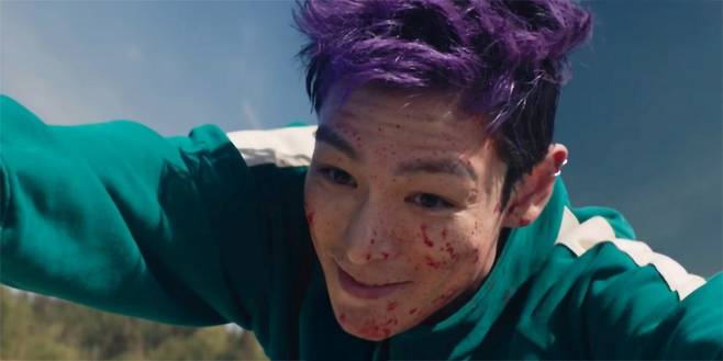 그룹 빅뱅 출신 탑의 넷플릭스 ‘오징어 게임2’ 촬영 사진.