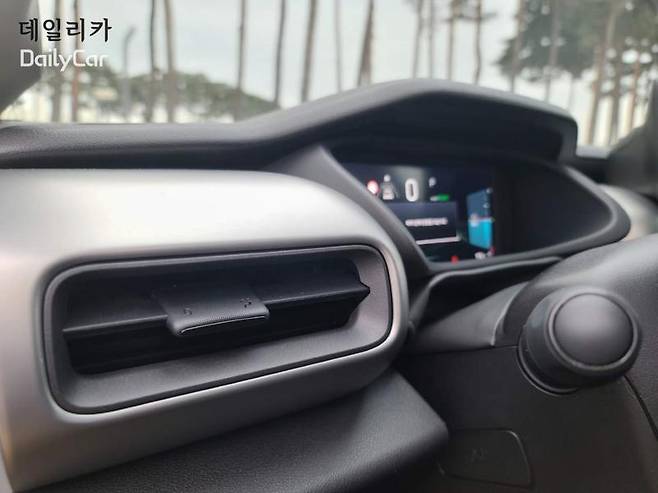 지프(Jeep) 콤팩트 전기 SUV 어벤저(Avenger)