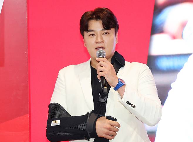 추신수가 지난해 11월 은퇴 기자회견에서 발언하고 있다. 연합뉴스