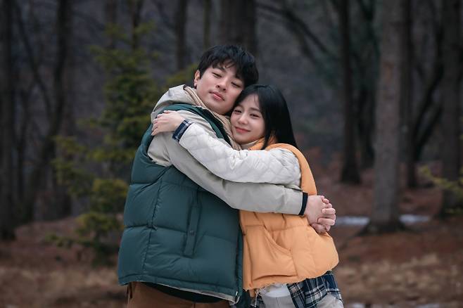 ‘뉴토피아’ 스틸컷. (사진=쿠팡 플레이 제공)