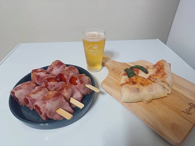 20250104_213900.jpg 마르게리타 피자, 베이컨토마토말이, 치즈피자