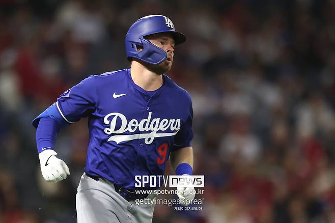 ▲ 다저스는 주전 2루수로 개빈 럭스를 생각하고 있는 상황에서 김혜성을 영입했고, 김혜성이 주전을 차지하기 위해서는 럭스를 반드시 넘어야 한다.