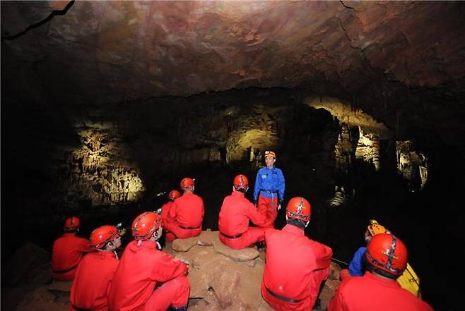 강원도 평창군 백룡동굴 / 사진 = 환경부