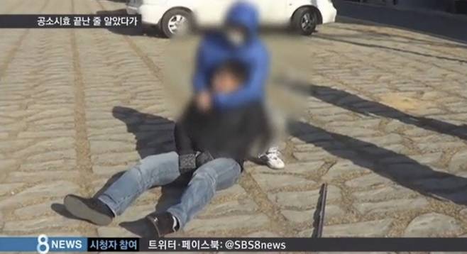 현장검증하는 주모씨/사진=SBS 보도 캡처