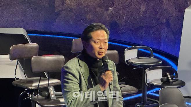 이정훈 리그 오브 레전드 챔피언스 코리아(LCK) 사무총장이 8일 8일 서울 종로구 롤파크에서 열린 ‘2025 LCK컵 미디어데이’에서 말하고 있다(사진=김가은 기자)