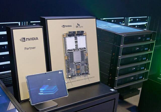 엔비디아의 AI 가속기 'GB200'에 적용된 SK하이닉스 HBM3E (사진=SK하이닉스 뉴스룸)