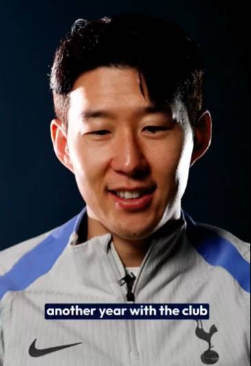 손흥민이 토트넘 홋스퍼와 연장 계약 체결 후 구단과 인터뷰를 하고 있다. /사진=토트넘 홋스퍼 공식 사회관계망서비스(SNS) 영상 갈무리